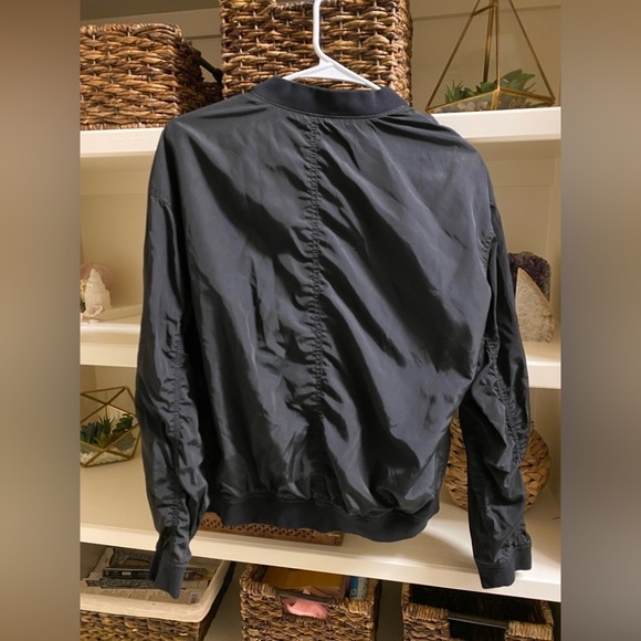 Express black windbreaker material bomber jacket - Picture 2 of 3